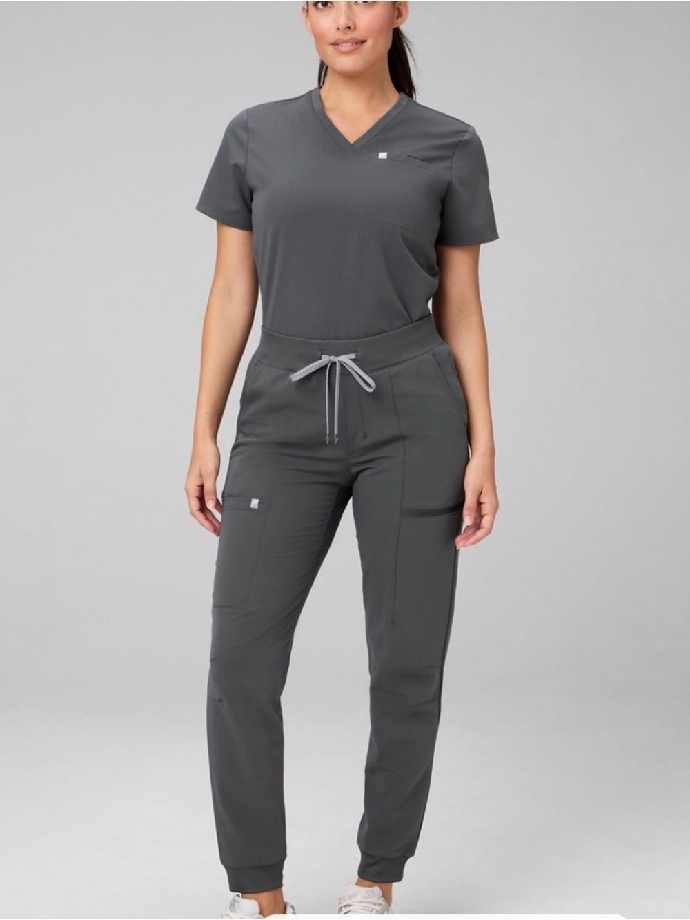 Fabletics women’s joggers scrubs mid rise